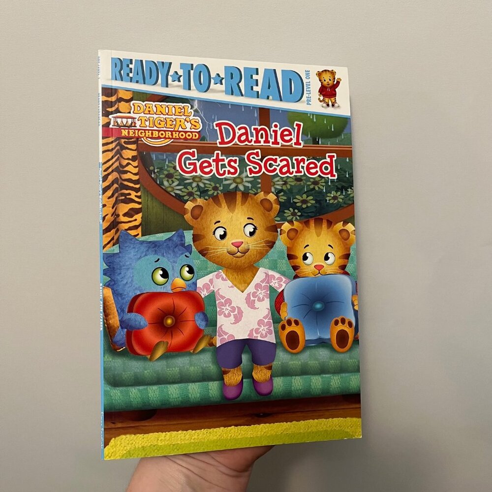 Daniel Tiger’s Neighborhood “Daniel Gets Scared” Book - MUST BE BUNDLED